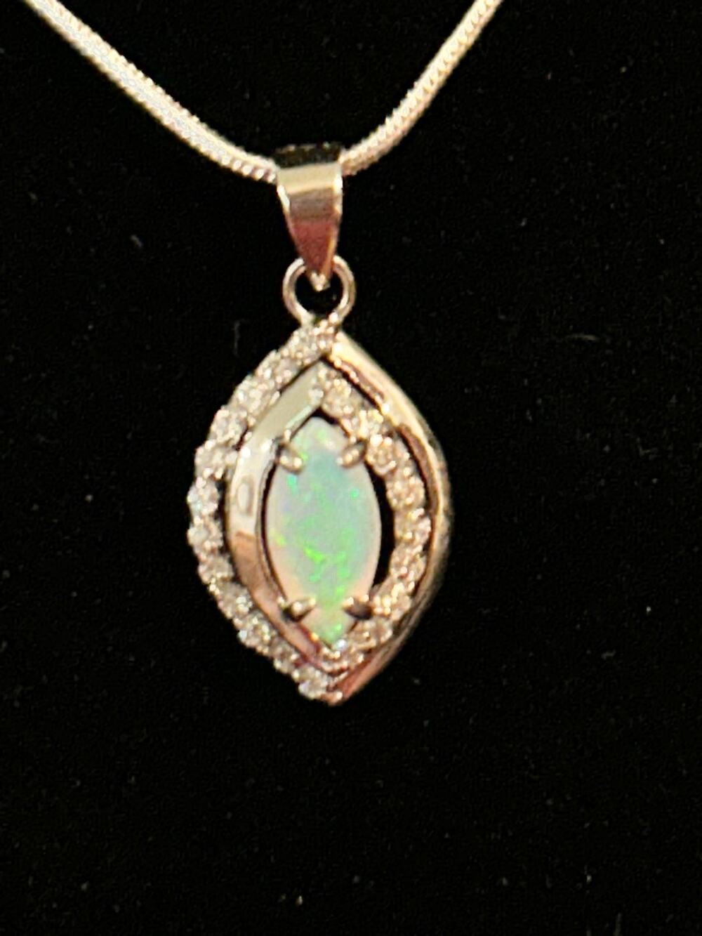 Sterling Silver Opal Pendant Necklace 18 Inch Fine Jewelry Solitaire 925